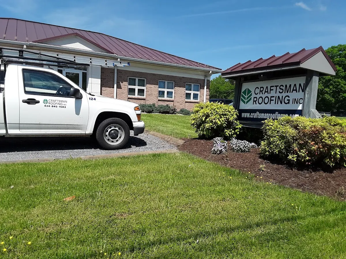 Quality Roof Replacement by experienced craftsmen in Jordan Meadows